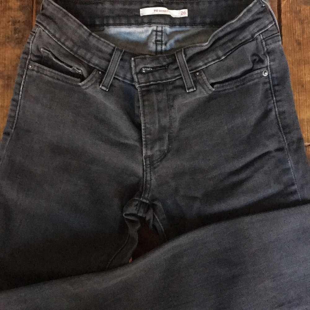 Levi’s 711